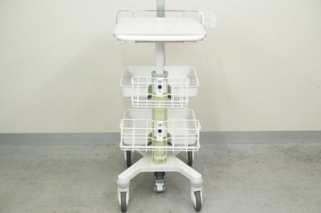 イトーキ メディワークカート-Sシリーズ 医療用ワゴン〔2段トレー、昇降機能、樹脂ソフトエッジ天板〕