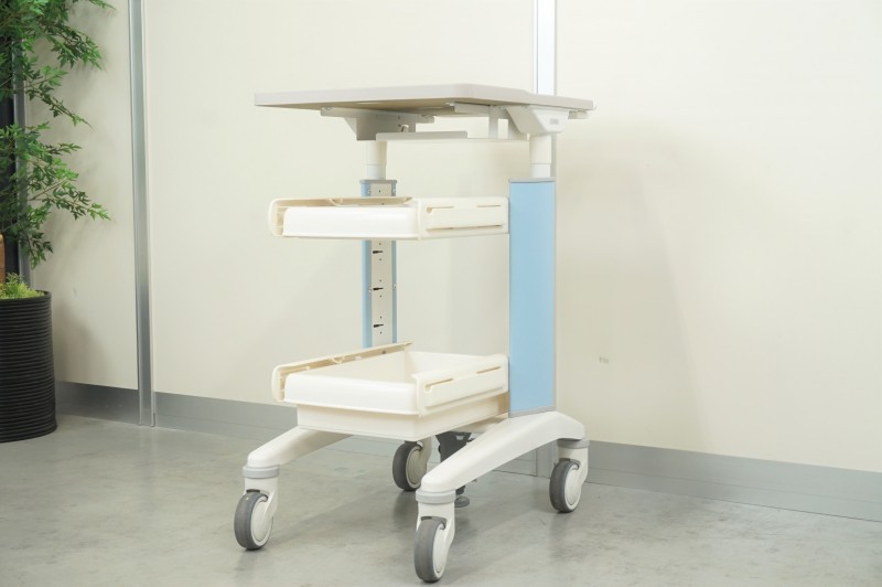 イトーキ メディワークカートシリーズ 医療用ワゴン〔2段スライドトレー、一体成型ウレタンエッジ天板〕