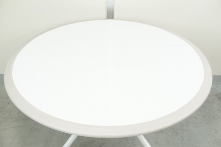 イトーキ スクラムシリーズ 円テーブル〔ホワイト脚、ホワイトボード天板〕