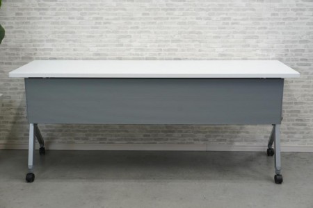 オカムラ フラプター 1860フォールディングテーブル〔幕板付、ホワイト天板〕