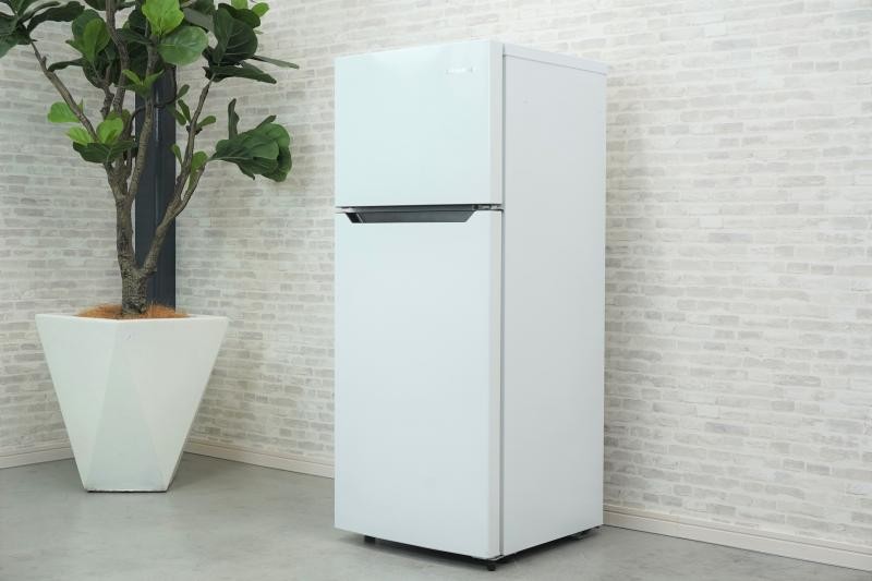ハイセンス 冷凍冷蔵庫〔2ドア、120L、ホワイト〕