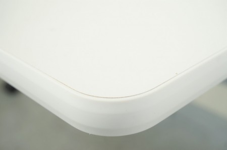 イトーキ HXシリーズ 1260フォールディングテーブル〔幕板付、ホワイト天板〕 *値下げしました!