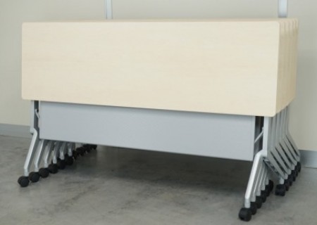 コクヨ リーフライン 1545フォールディングテーブル6台セット〔幕板・棚付、ナチュラル色天板〕