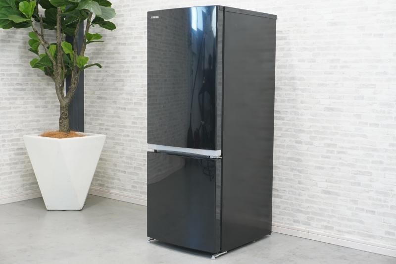 東芝 冷凍冷蔵庫〔2ドア、150L、右開き〕