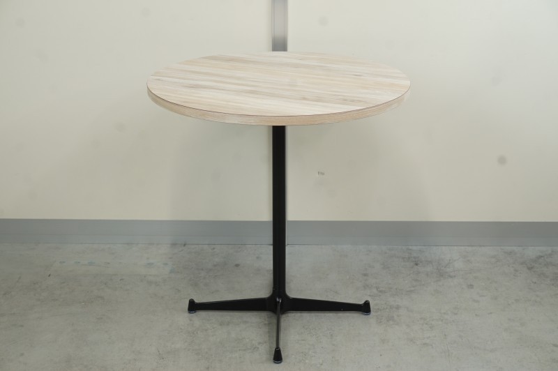 相合 円テーブル〔700Φ、ブラック脚、ナチュラル天板〕