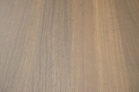 オカムラ アルトピアッツァシリーズ 角テーブル〔W750、ブラック脚、プライズウッドダーク天板〕