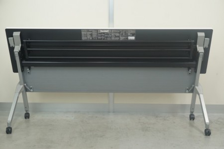 オカムラ フラプターシリーズ 1845フォールディングテーブル6台セット〔幕板・棚付、ホワイト天板〕