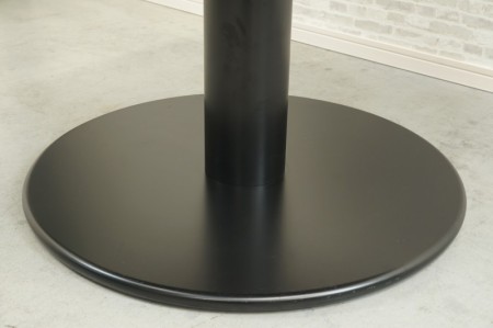 円テーブル〔1200Φ、H730、ブラック脚、木目天板〕