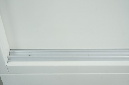 オカムラ レクトラインシリーズ 3枚戸書庫〔H1265、ベース・天板付、ホワイト〕