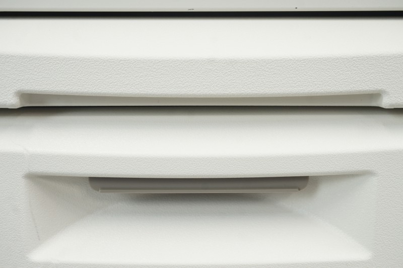 イトーキ CZシリーズ 107片袖机〔3段袖:ペントレータイプ、ホワイト色天板〕 *値下げしました!